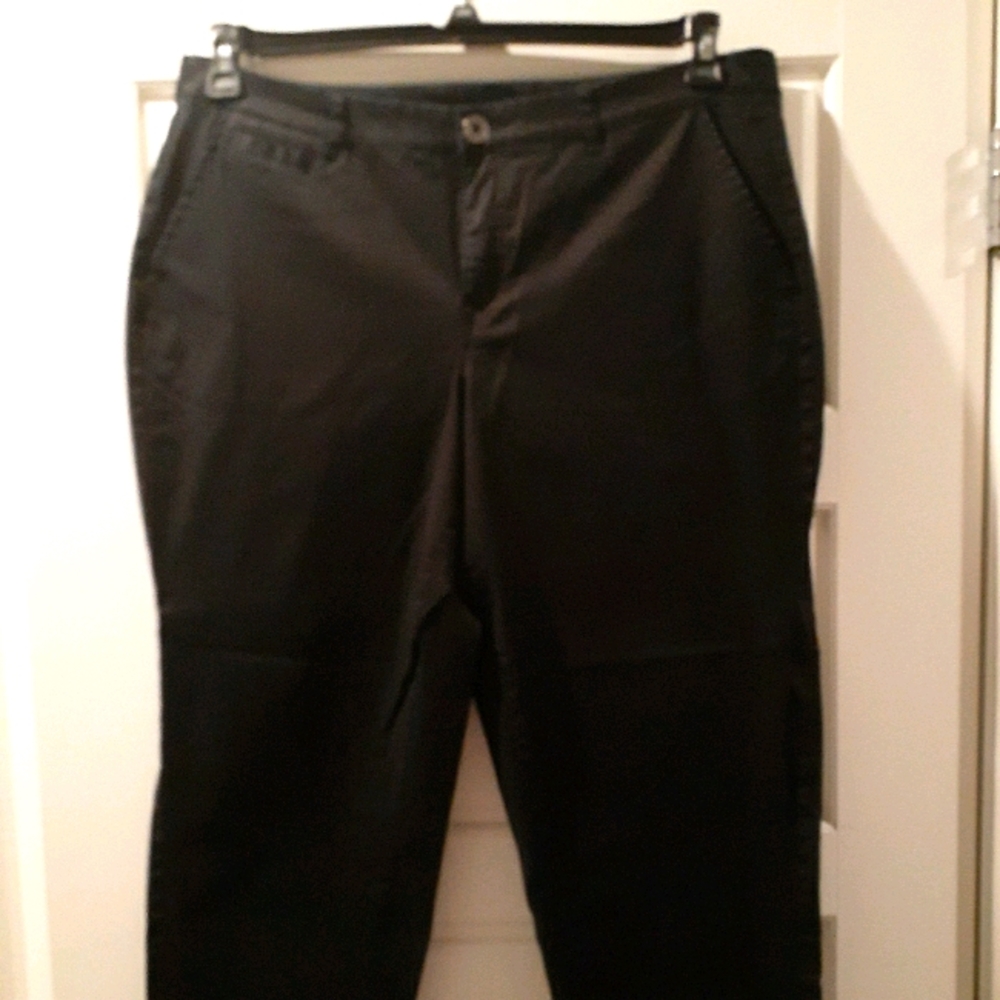 Casual black pant